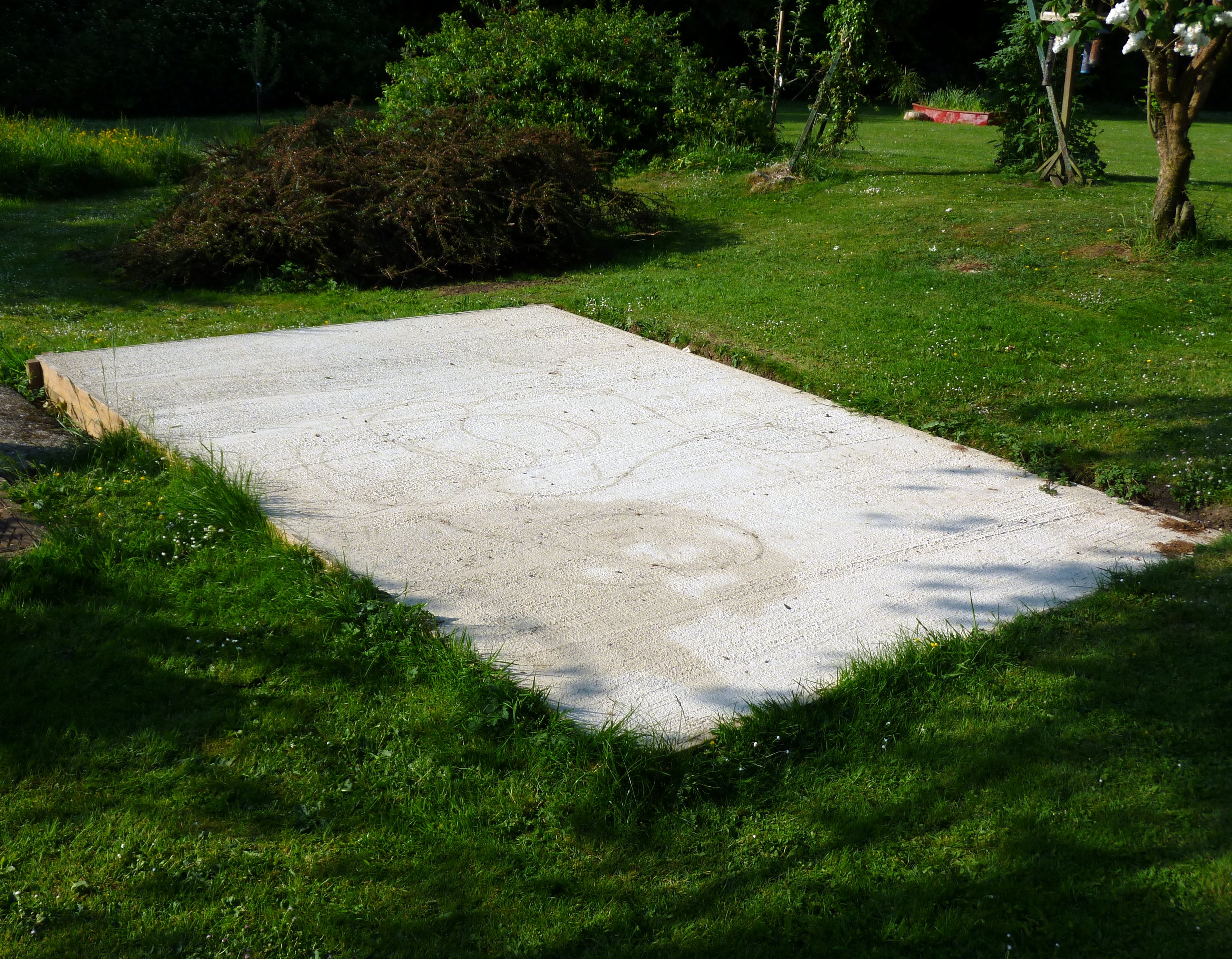 Cedar Greenhouse Base using a Concrete Pad
